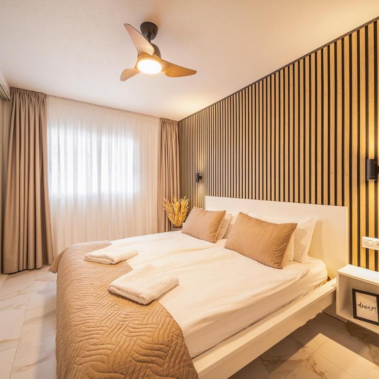Skyview Apartment - Two-Bedroom Apartment - 15