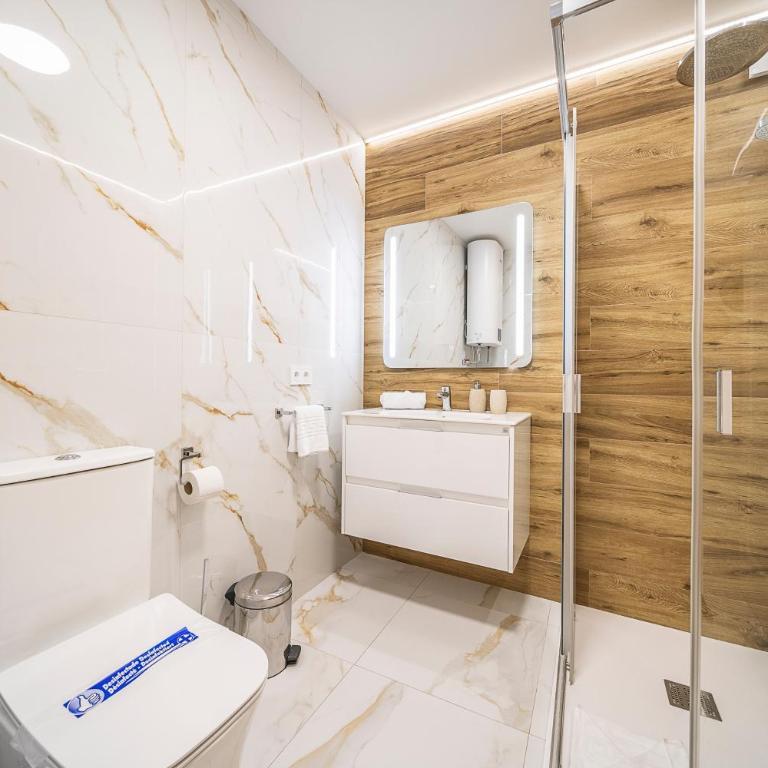 Skyview Apartment - Two-Bedroom Apartment - 21
