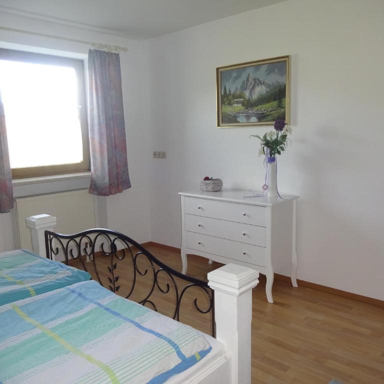 Ländliche Wohnung bei Buchenberg im Allgäu - Apartment mit 3 Schlafzimmern - 23