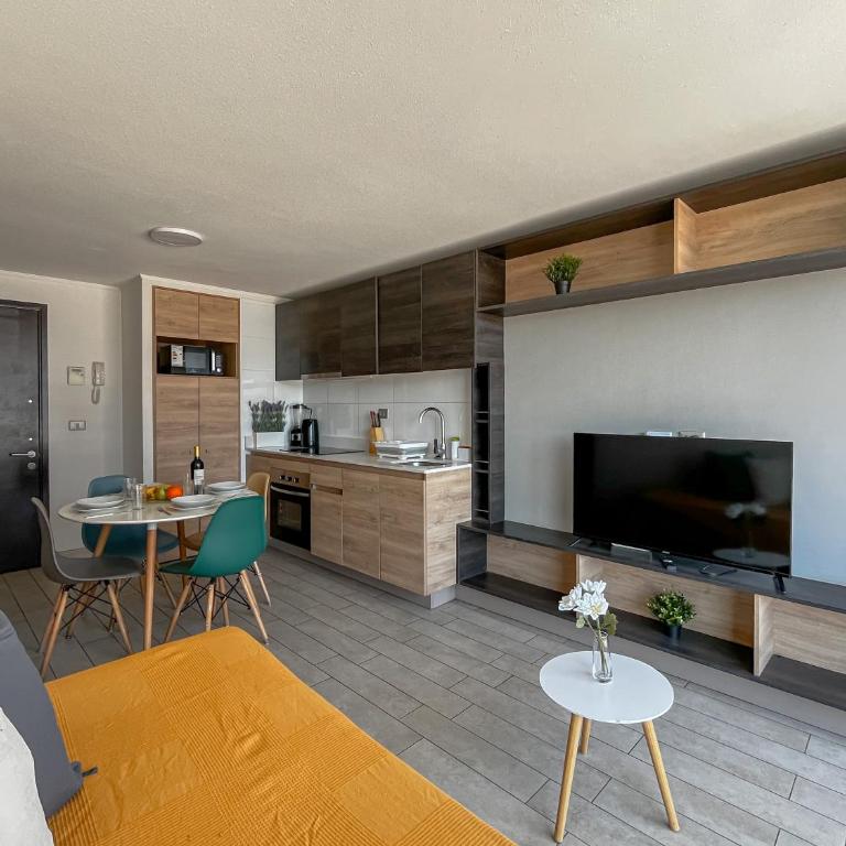 Loica Host - Smart - Two-Bedroom Superior Apartment - 1