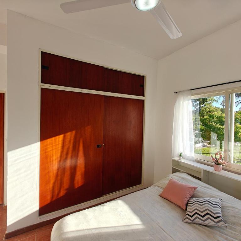 Complejo La Paz Casa de Campo- Dos casas ambas con piscina - Eight-Bedroom House - 25