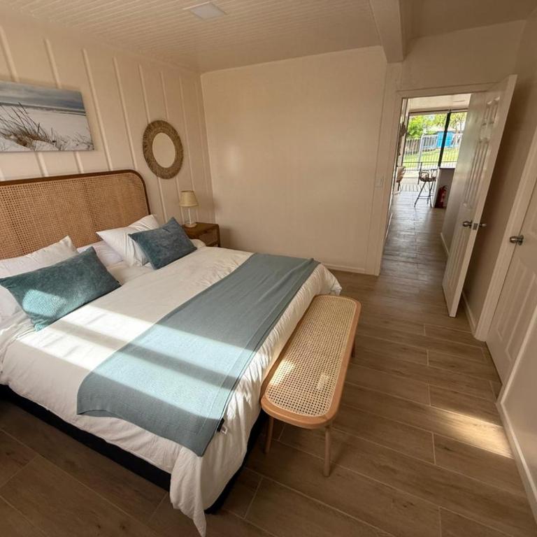 LITUECHE Casa Marea - Two-Bedroom House - 12