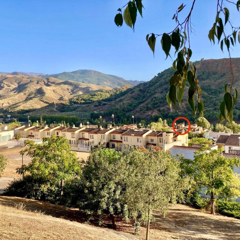 Dreaming Ordesa - Three-Bedroom House - 13