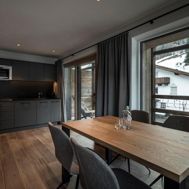 Chalet Bel Plan - Appartamento con 2 Camere da Letto e Balcone - 8