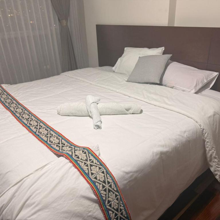 Beautiful and exclusive apartment with a nice view - Three-Bedroom Apartment with View - 98