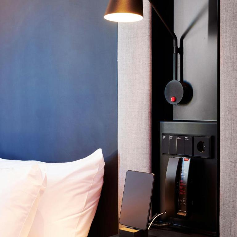 citizenM Rome Isola Tiberina - King Room - Accessible - 3