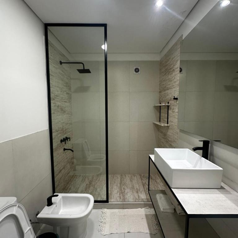 Hueso cue - Apartamento de 2 dormitorios con vistas al río - 3