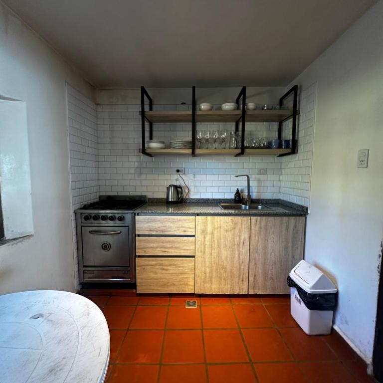 Hueso cue - Apartamento de 2 dormitorios con vistas al río - 10