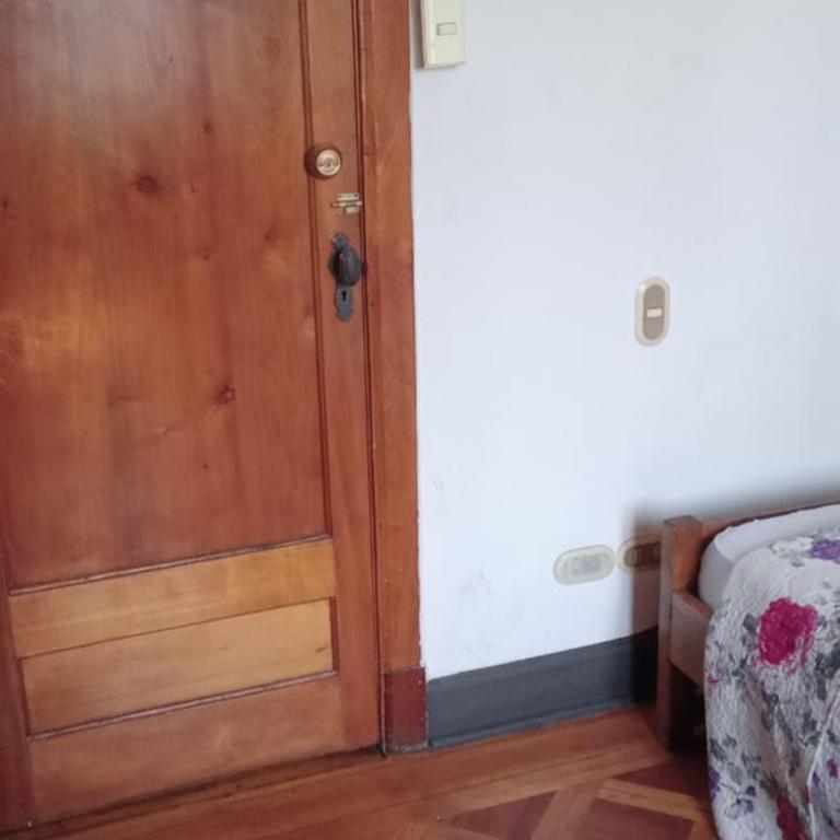 Student's Housing Republica - Classic Single Room with Balcony - 11