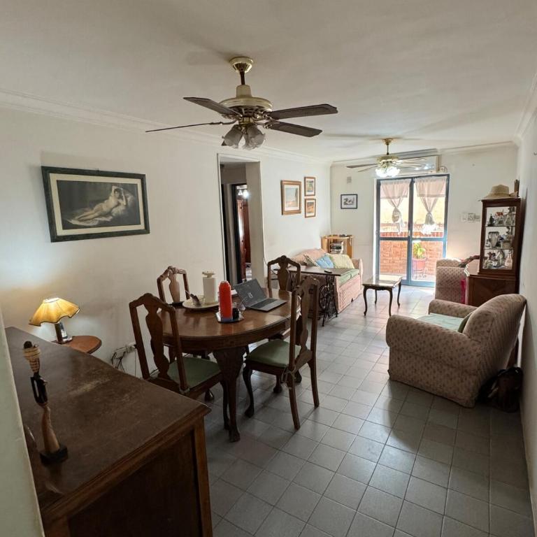 Departamento cómodo para 3 - Estadías largas - Santiago del Estero - Centro zona bares - Apartamento de 2 dormitorios con balcón - 1