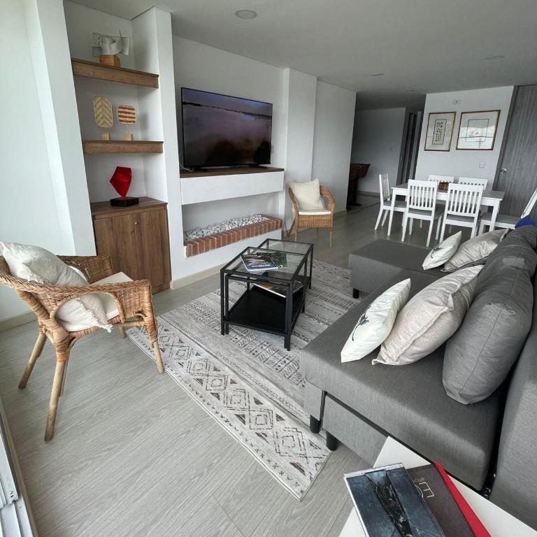 Exclusivo apartamento con vista al lago Sochagota - Apartamento de 3 dormitorios - 10