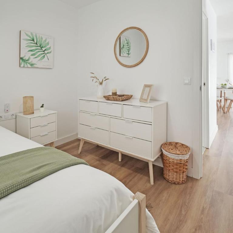 La Casita de Emily - Reformada, bien situada y con piscina amplia - Casa de 2 dormitorios - 32