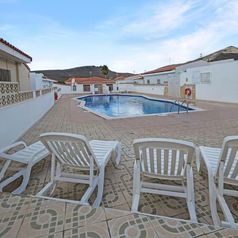 La Casita de Emily - Reformada, bien situada y con piscina amplia - Casa de 2 dormitorios - 41
