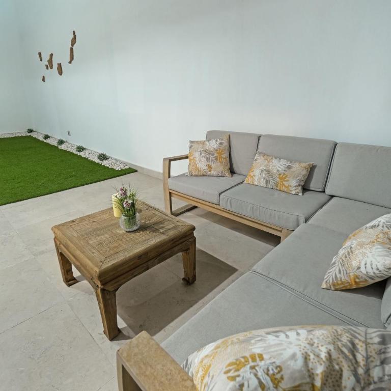 La Casita de Emily - Reformada, bien situada y con piscina amplia - Casa de 2 dormitorios - 44