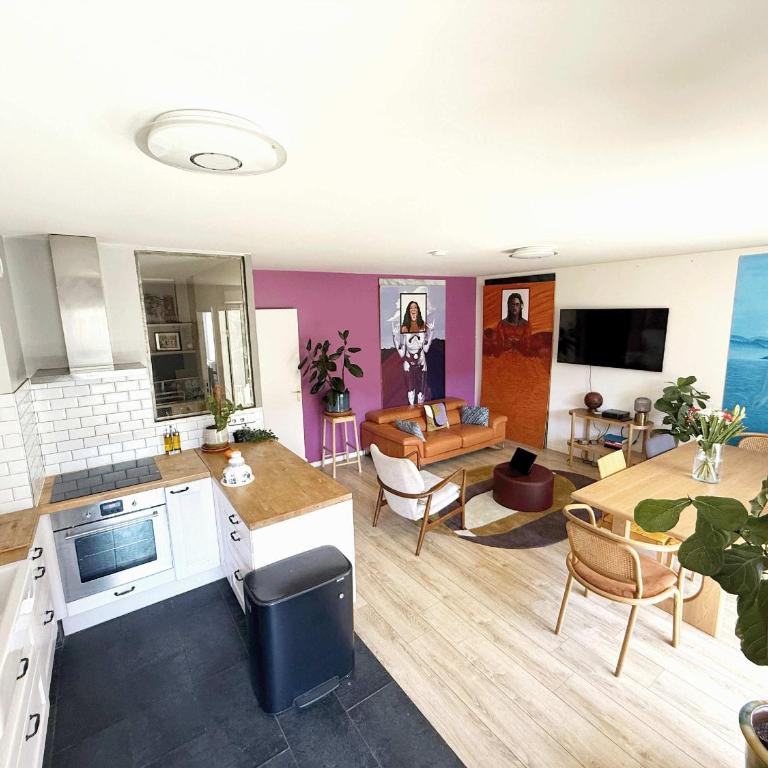 uta house la plaine - Three-Bedroom Apartment - 4