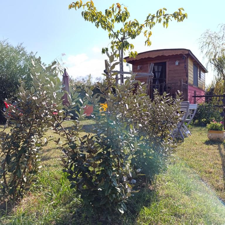 Roulotte Lou Gregau - Habitación Doble con vistas al jardín - 2