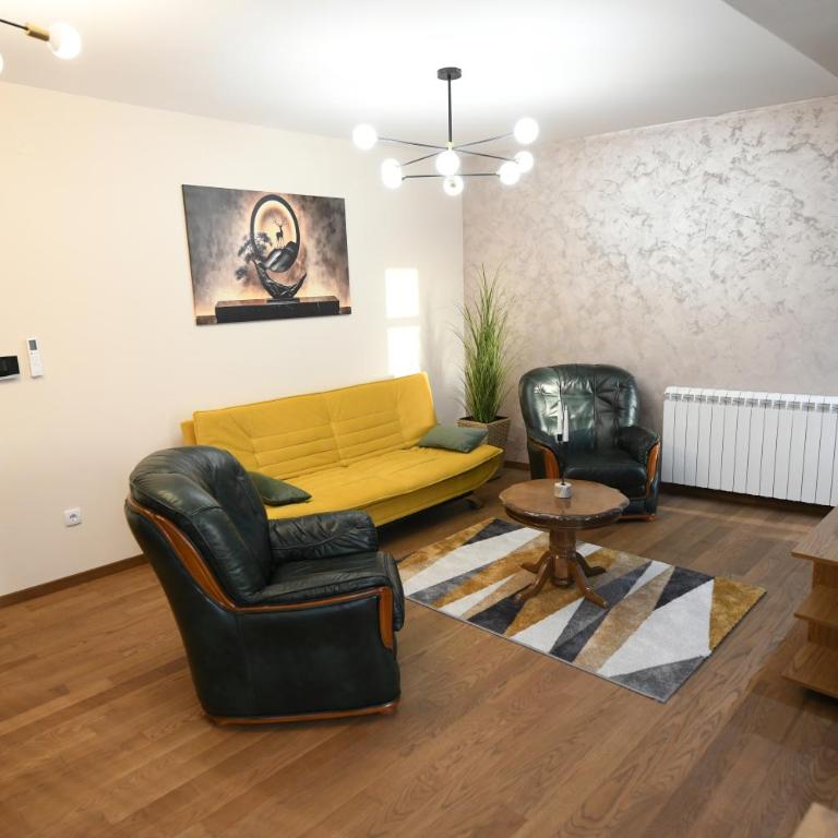 Cristal Palace Suites 004 - Two-Bedroom Apartment - 2