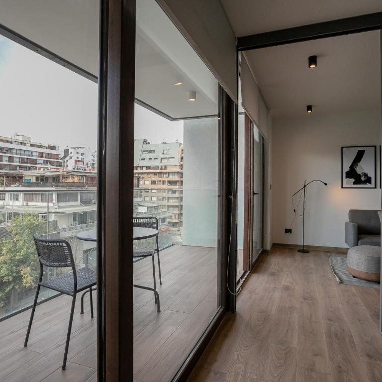 Chic & Cozy 2BR Oasis in the Heart of Las Condes - Apartamento de 1 dormitorio - 17