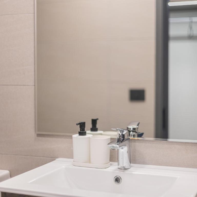 Chic & Cozy 2BR Oasis in the Heart of Las Condes - Apartamento de 1 dormitorio - 19