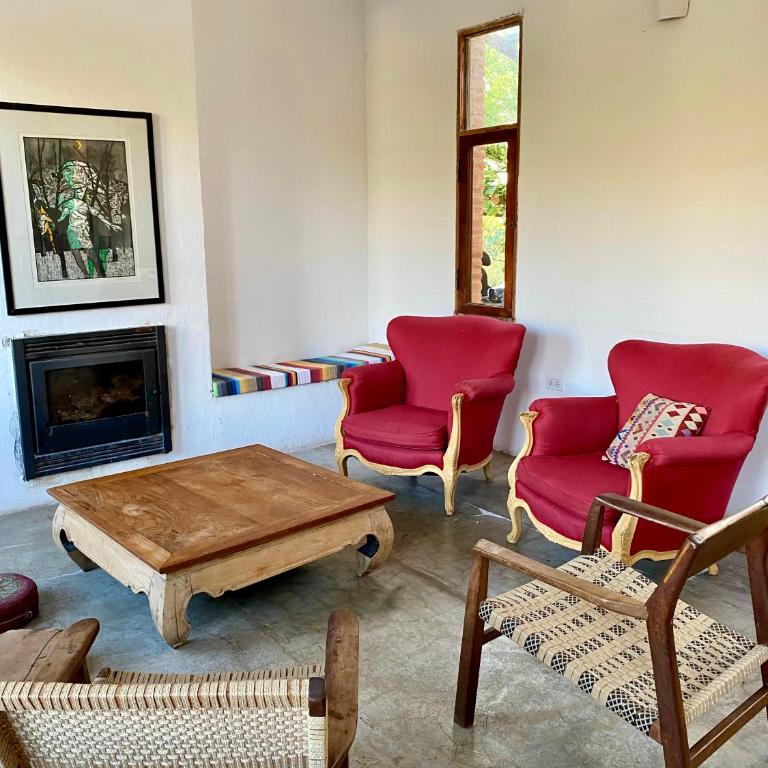 Casa de Las Brujas Traslasierra - Three-Bedroom House - 15