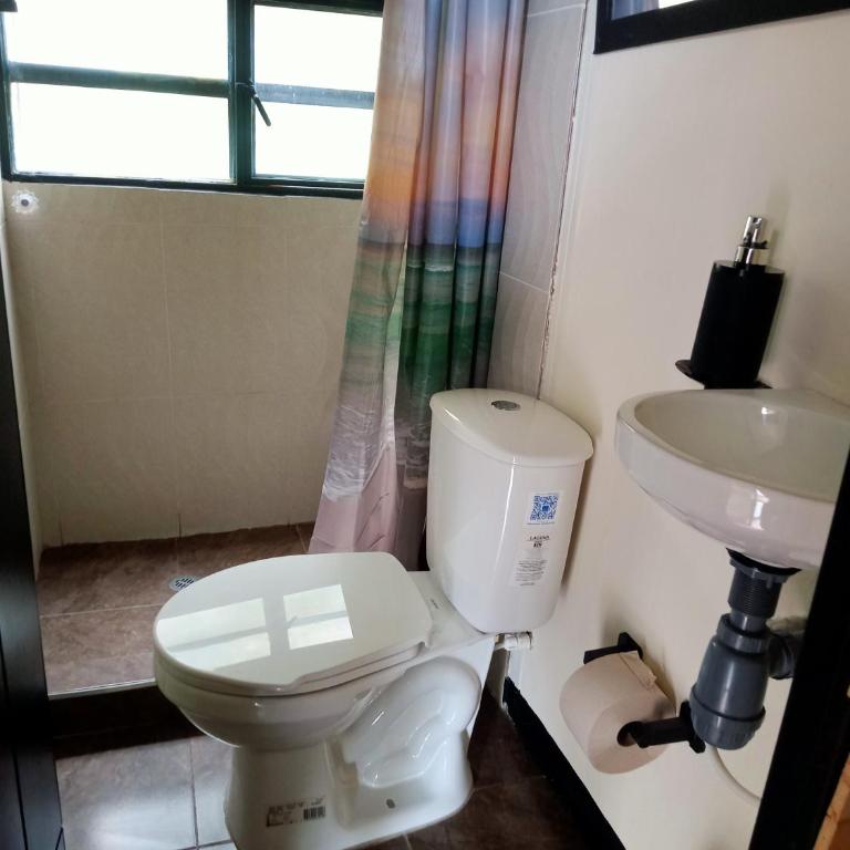Bahareque hospedaje - Habitación Doble con baño privado - 4