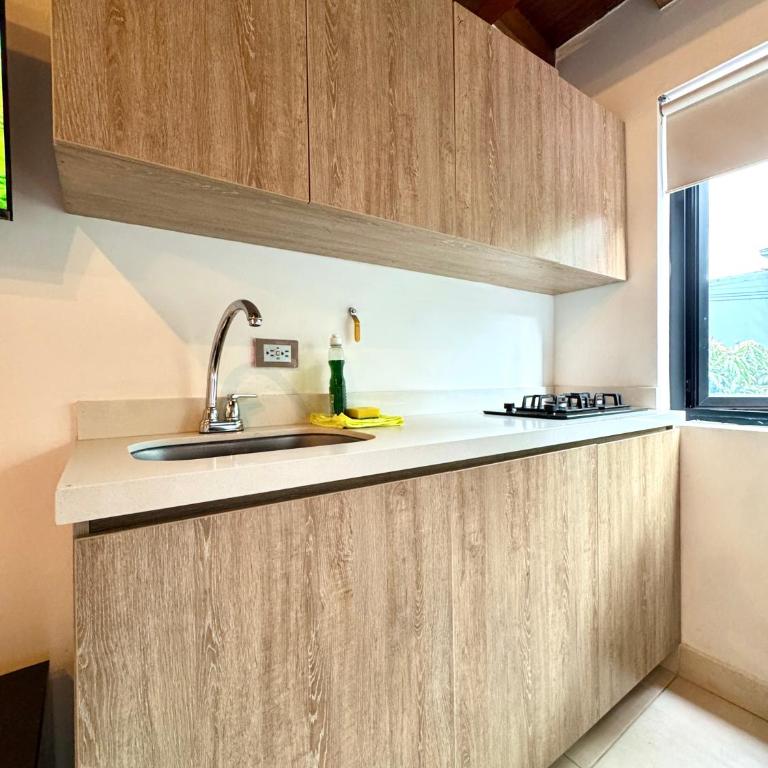 Urbanity Living - Habitación Doble Deluxe - 2 camas dobles - 9