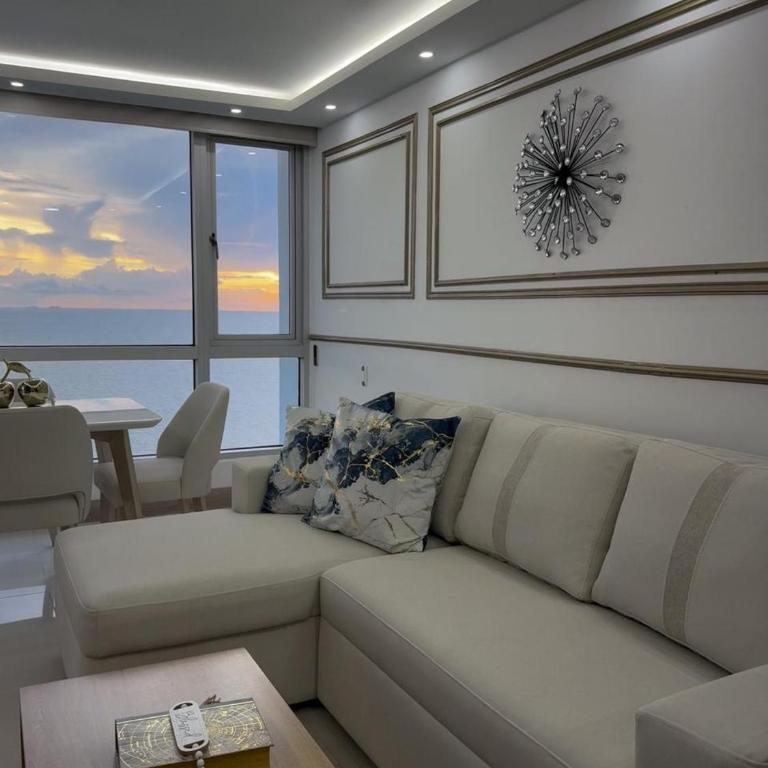 Apartamento en Palmetto sunset frente al mar piso 20 - Three-Bedroom Apartment - 13