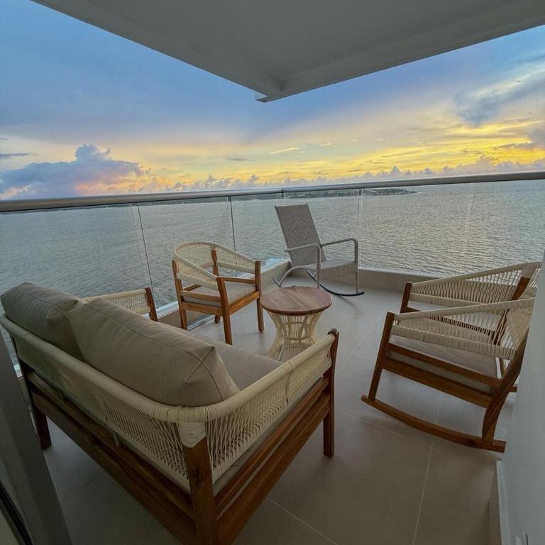 Apartamento en Palmetto sunset frente al mar piso 20 - Three-Bedroom Apartment - 27