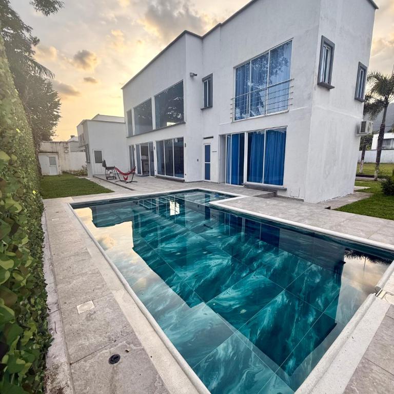 Beautiful House for Rent Quinta Alkina Villavicencio - Casa de 5 dormitorios - 1