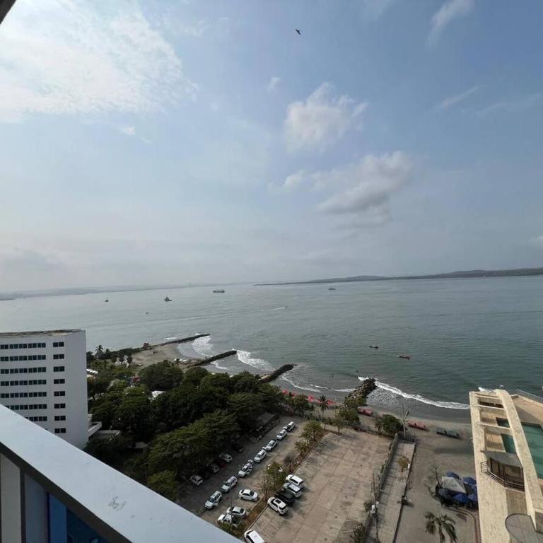 Apartamento vista al mar con balcon - Two-Bedroom Deluxe Apartment with Balcony - 2