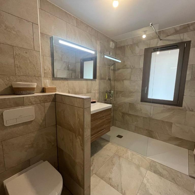 Superbe appartement à Châtel : 6 pers., parking, terrasse vue montagnes - Appartement 3 Chambres - 3
