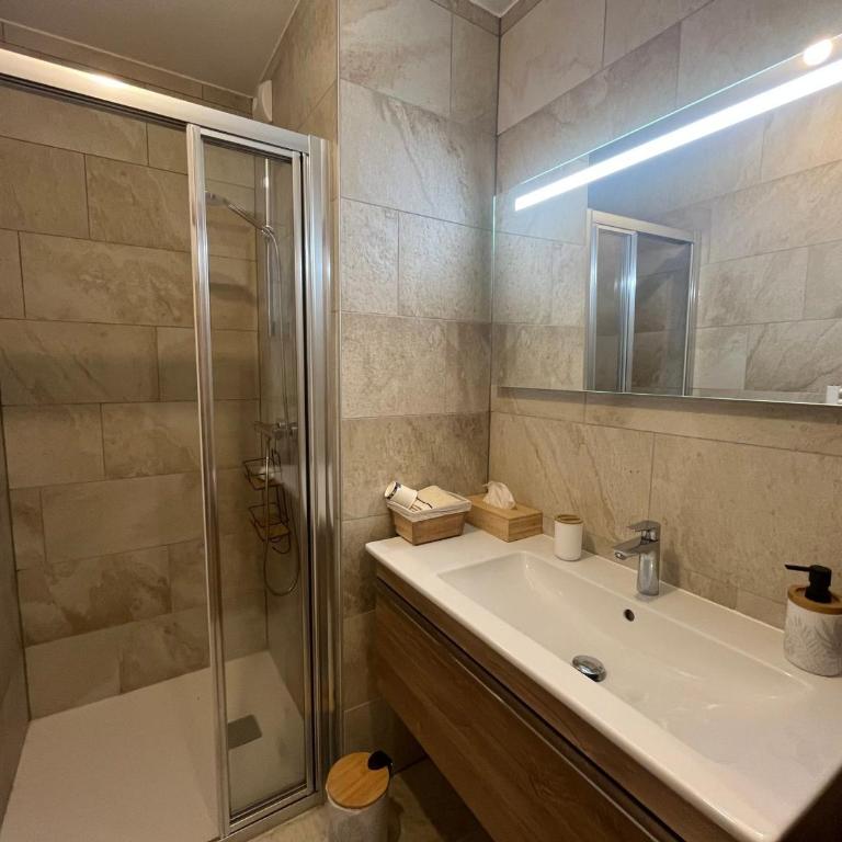 Superbe appartement à Châtel : 6 pers., parking, terrasse vue montagnes - Appartement 3 Chambres - 5