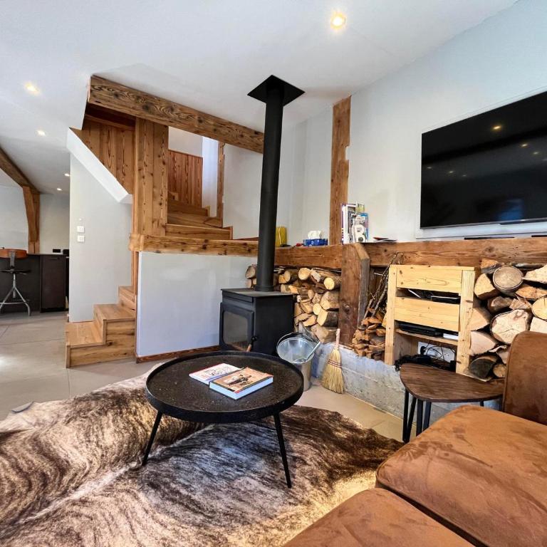 Chalet rénové à Samoëns, proche centre, skis-bus - Chalet mit 3 Schlafzimmern - 3
