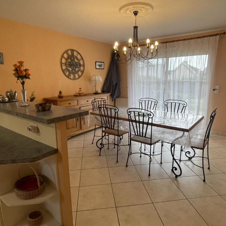 Appartement T3 rez-de-jardin, proche port Crouesty, wifi, parking - FR-1-775-39 - Appartement - 3