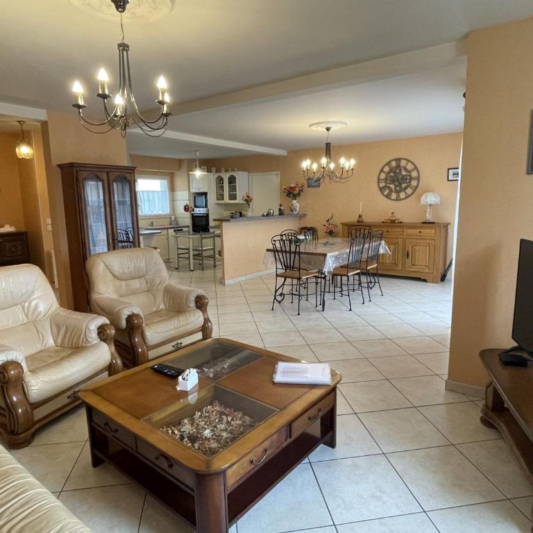 Appartement T3 rez-de-jardin, proche port Crouesty, wifi, parking - FR-1-775-39 - Appartement - 6