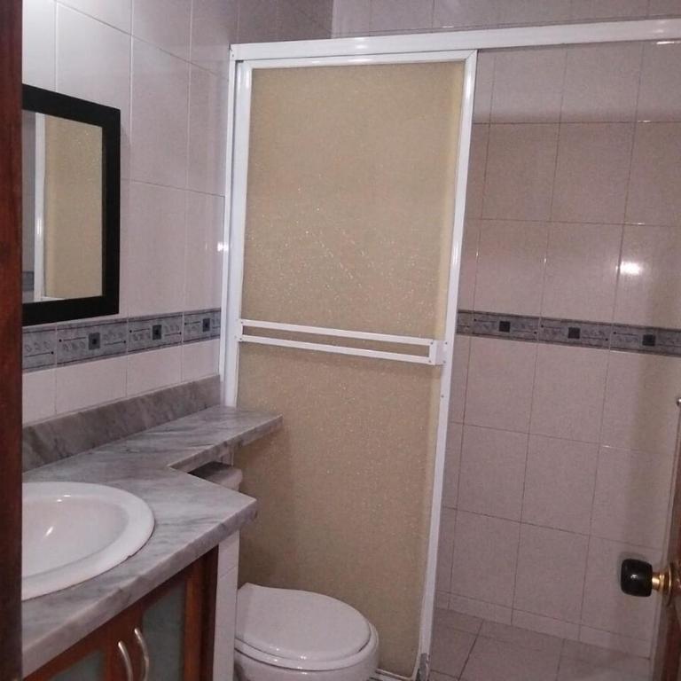 Apartamento en Manga cerca al Centro Historico - Three-Bedroom Apartment - 6