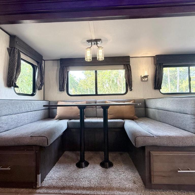 Premium Glamping - Pool Waterslide Wi-Fi & Private Patio Lounge - Casa de 2 dormitorios - 23