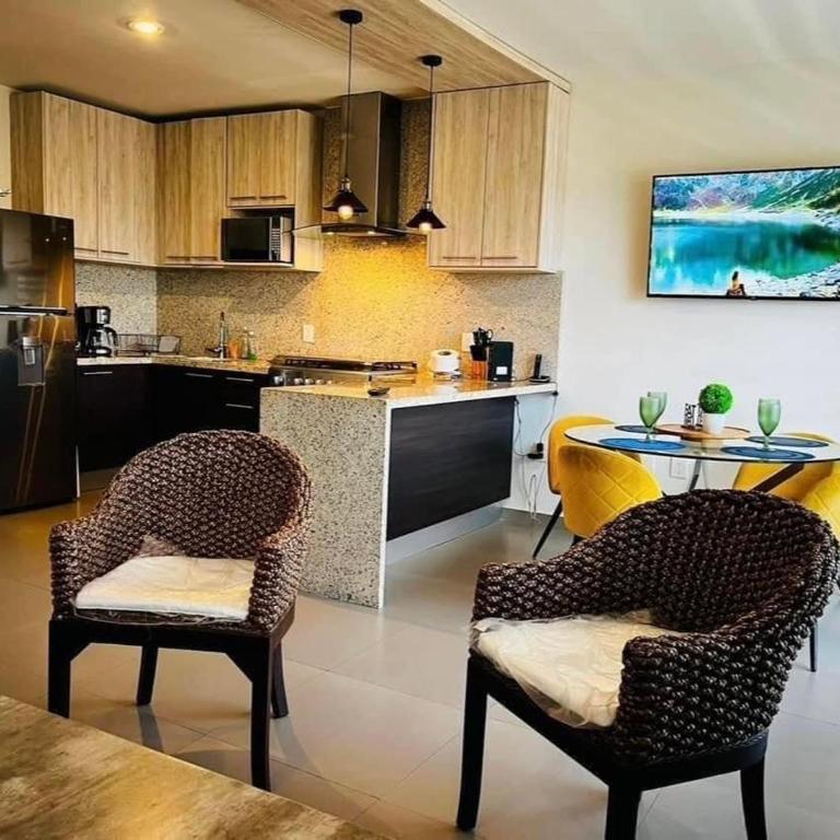 Marevento304 - Two-Bedroom Apartment with Balcony - 10