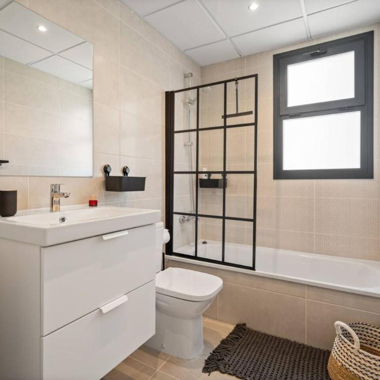 Apartment Perfect for Families & Remote Workers - Selwo, Estepona - Apartamento - 14