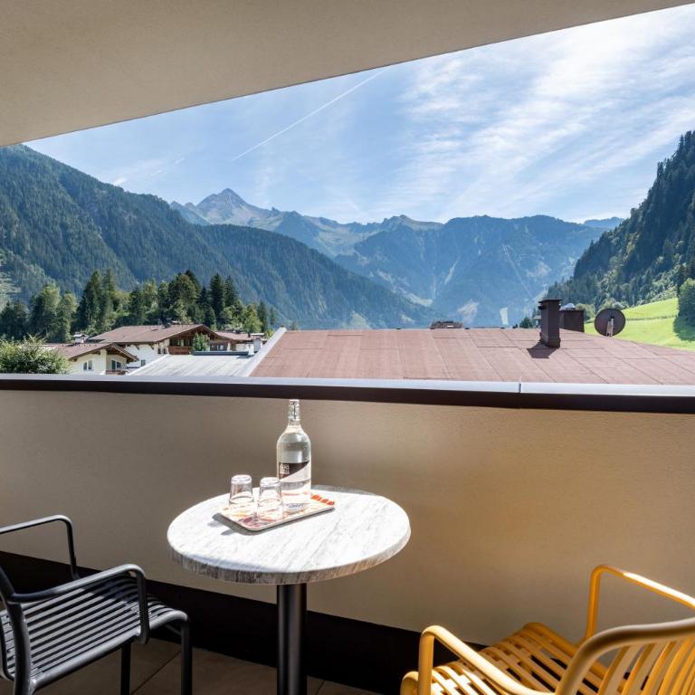 Gästehaus Schneeberger - Apartment mit Blick auf die Berge - 3