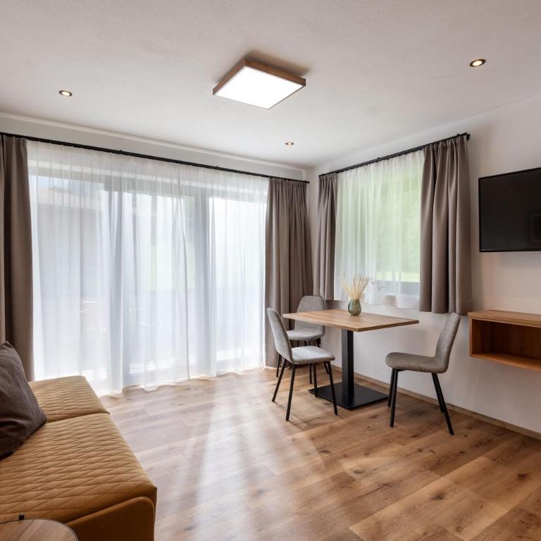 Gästehaus Schneeberger - Studio - barrierefrei - 1