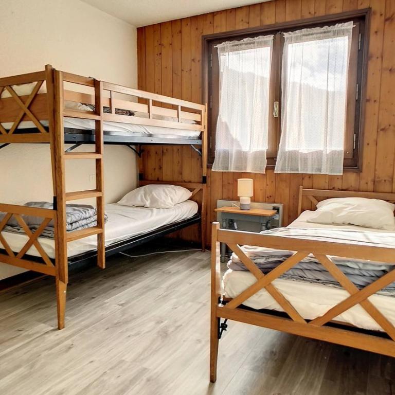 2 varoc appartement 5 personnes proche pistes de ski - Appartement - 5