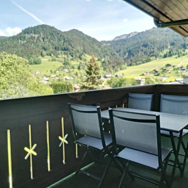 2 cmc313 appartement 6 personnes centre du village - Appartement 2 Chambres avec Balcon - 8