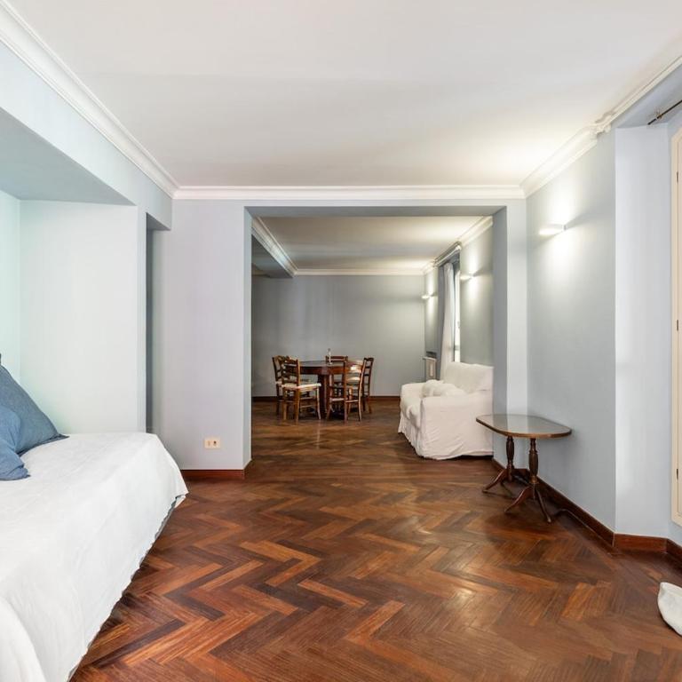 Petroni 38 by Bologna District - Appartamento - 2