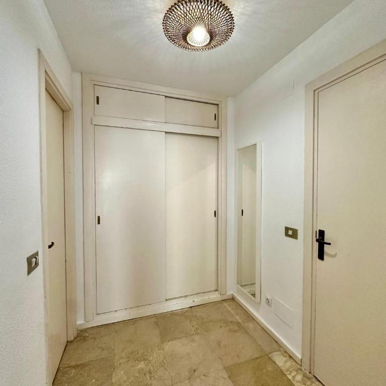 Marbella playa - Apartamento de 2 dormitorios con terraza y vistas al mar - 23