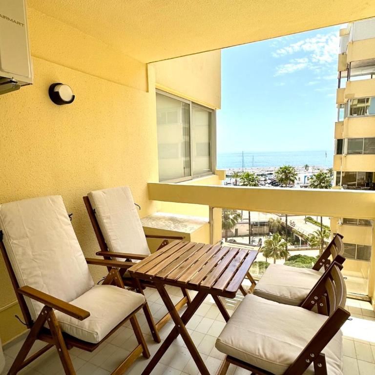 Marbella playa - Apartamento de 2 dormitorios con terraza y vistas al mar - 9