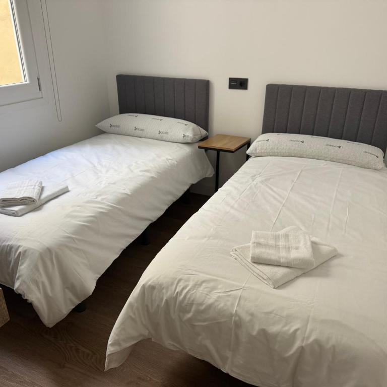 bcool - Two-Bedroom Standard Apartment - 5