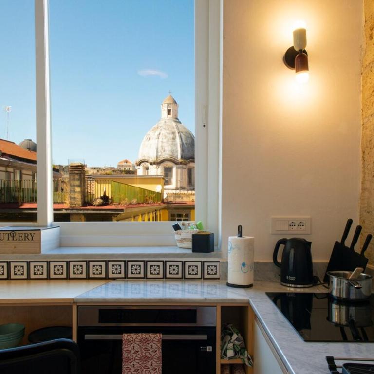 Boutique Apartment Spaccanapoli - Appartamento con 2 Camere da Letto e con Vista - 18