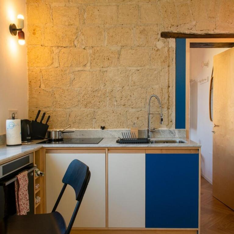 Boutique Apartment Spaccanapoli - Appartamento con 2 Camere da Letto e con Vista - 17