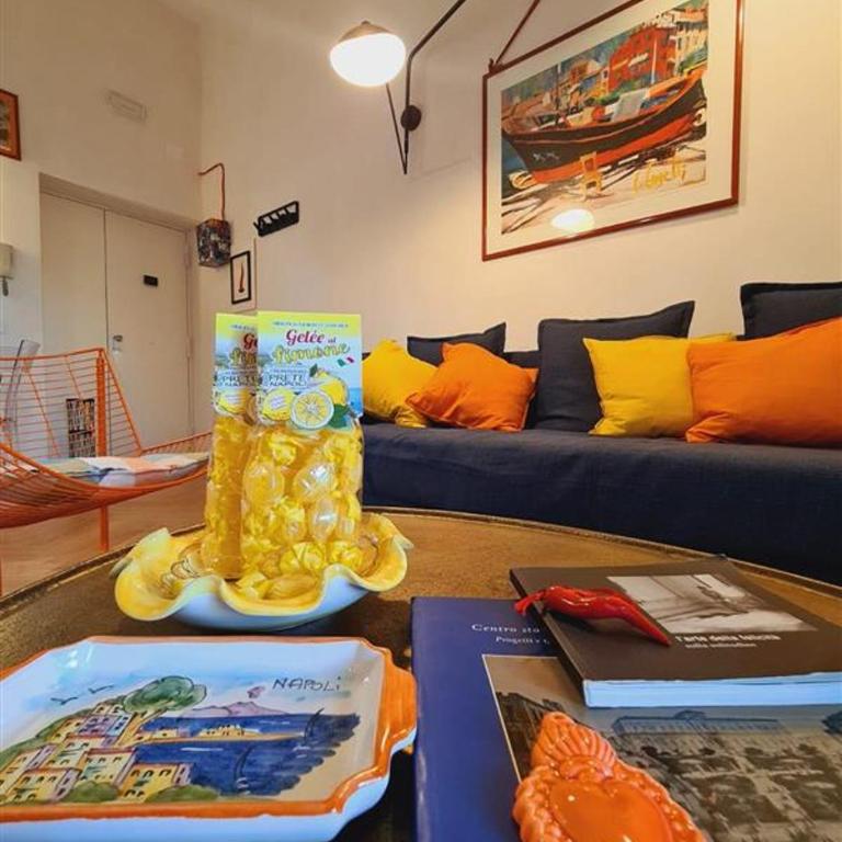 Boutique Apartment Spaccanapoli - Appartamento con 2 Camere da Letto e con Vista - 11